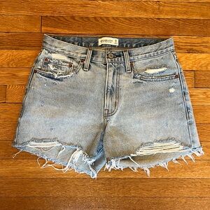 Abercrombie jean shorts, light denim, size 0/25